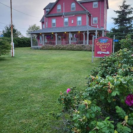 Cranberry Cove Inn ルイスバーグ エクステリア 写真
